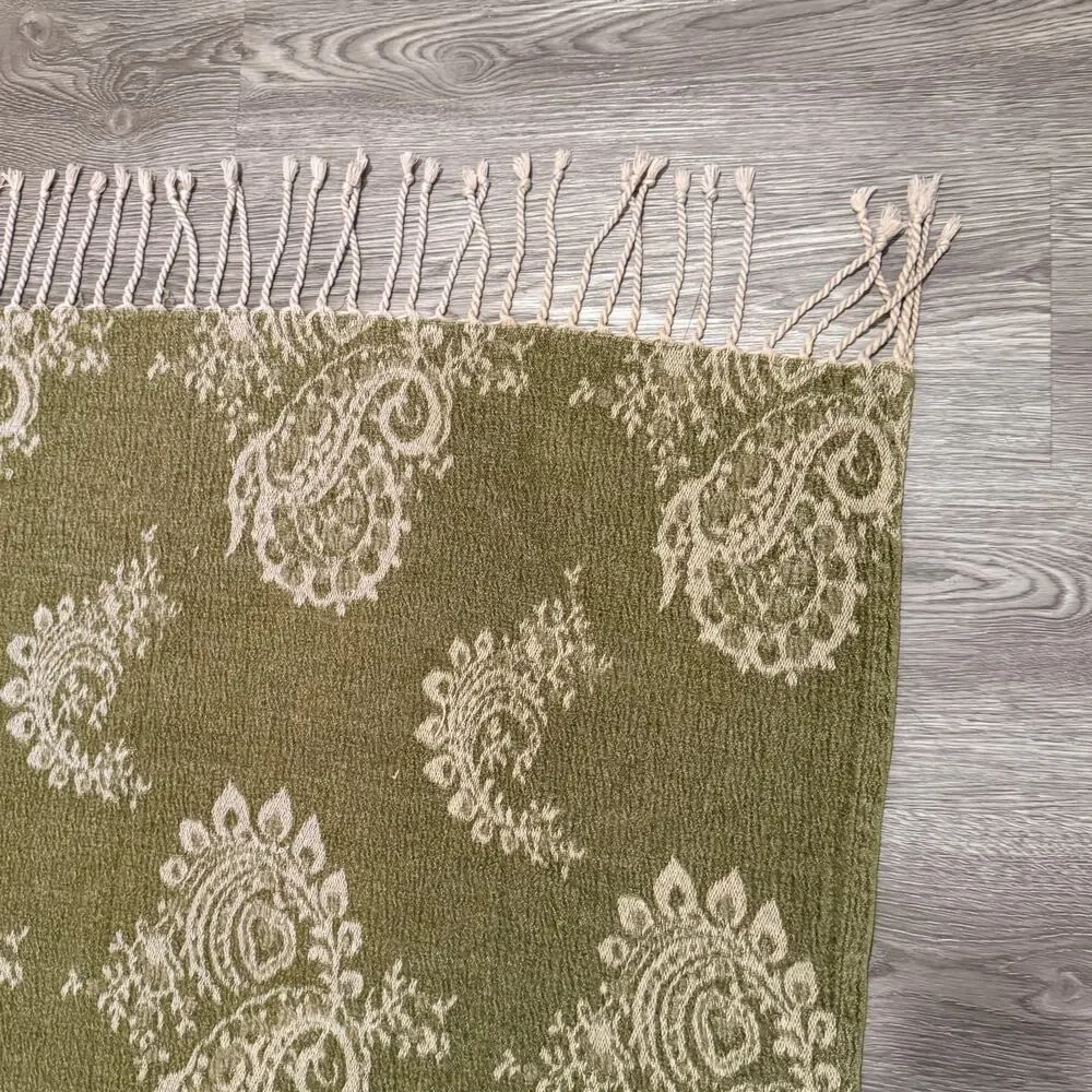 Calzeat of Scotland Olive Green Paisley Fringe 45x60 Throw Blanket Cozy Luxe